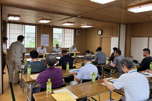 視察研修の様子